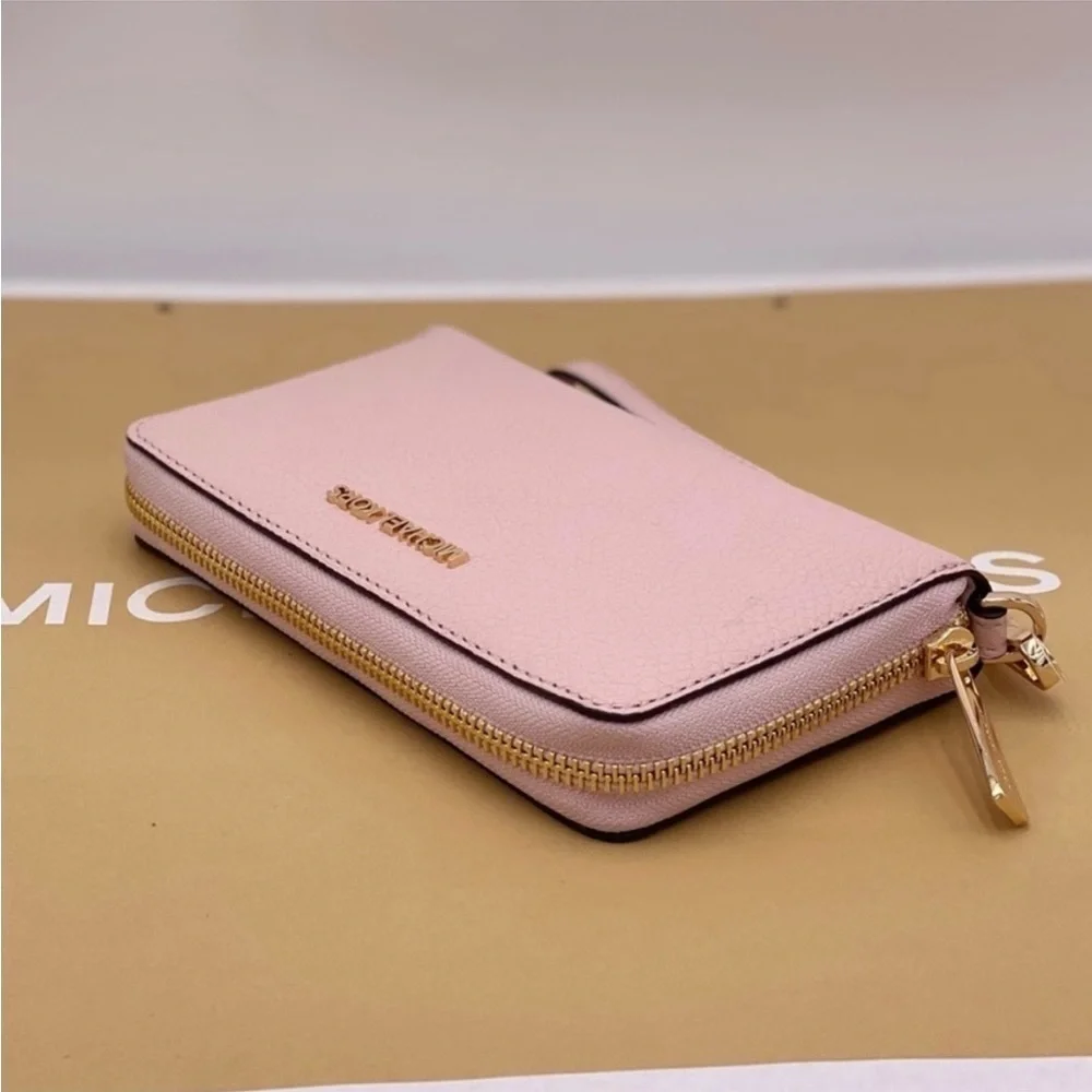 Michael Kors Jet Set Travel Wallet Phone Case Wristlet Pink New